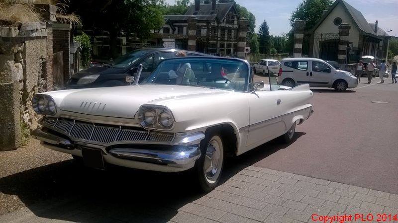 Vue dans la rue : DeSoto Diplomat