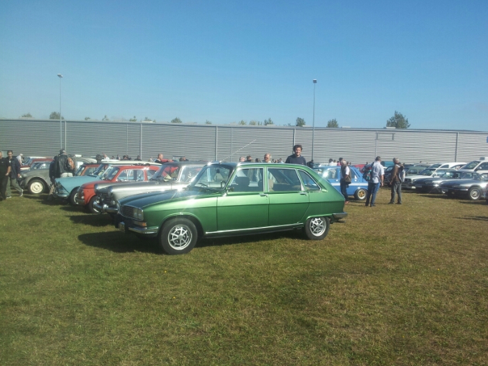 Auto Moto Retro Rouen Live : l&rsquo;aire extérieure fait le plein