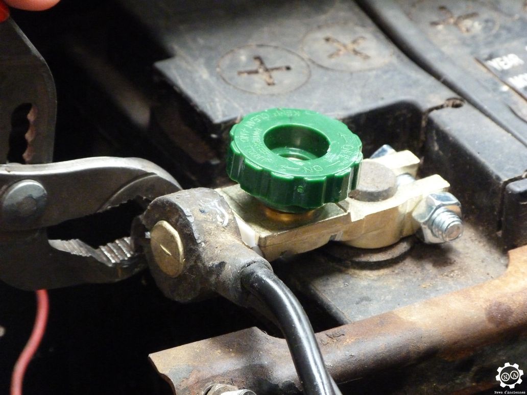 On a testé pour vous : le coupe batterie antivol « à robinet »