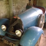 bugatti brescia sortie de grange-