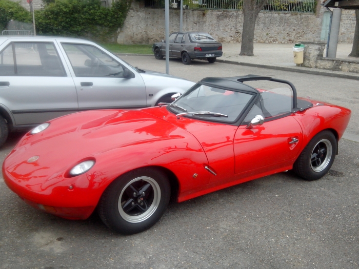 Vue dans la rue : Ginetta G4 serie 4