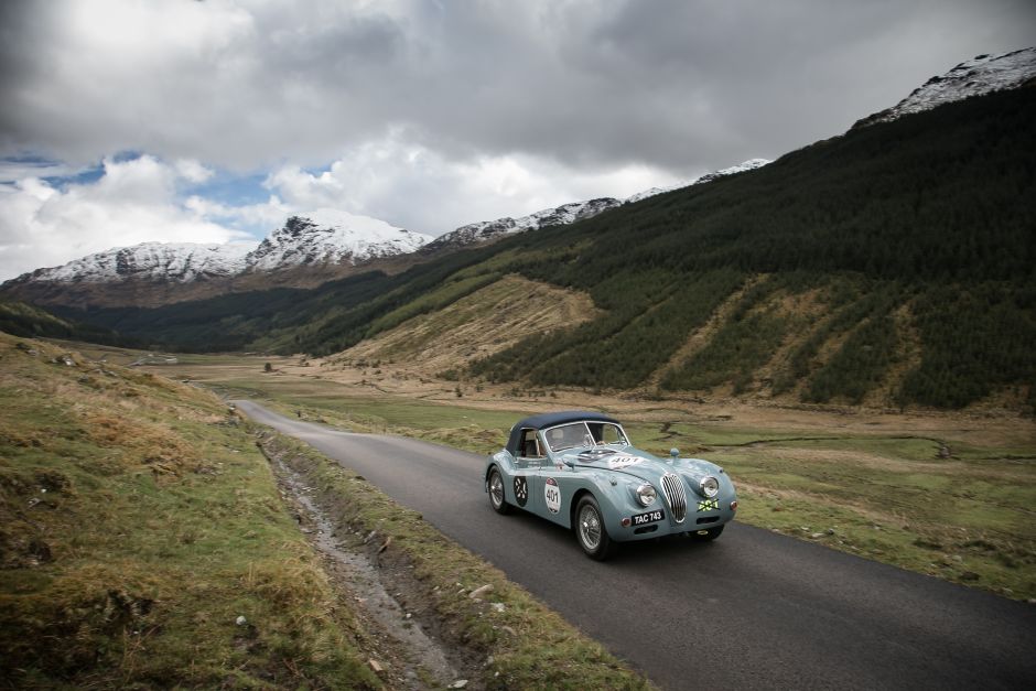 Les pilotes Jaguar héritage à l&rsquo;entrainement en Ecosse