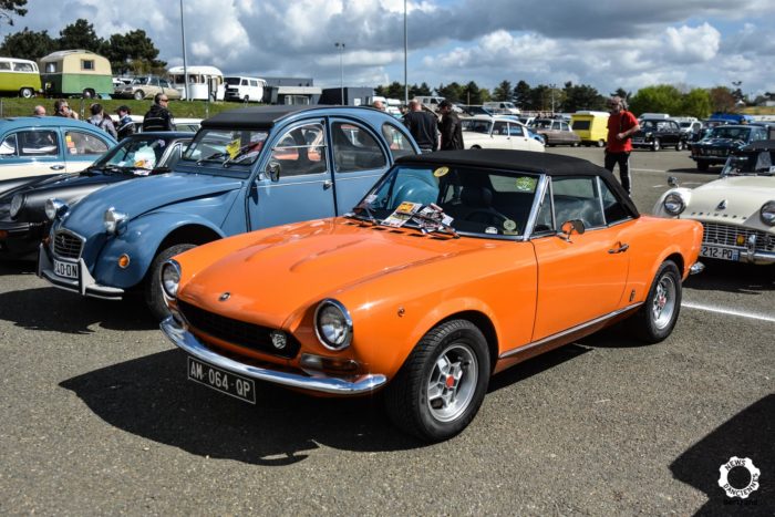 33726019871 de007a3a45 k- Fiat 124 Spider
