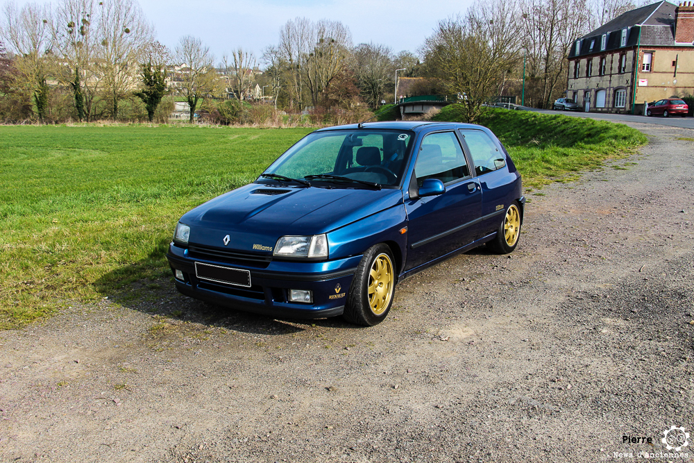 La GTI des 90s, au volant d&rsquo;une Clio Williams