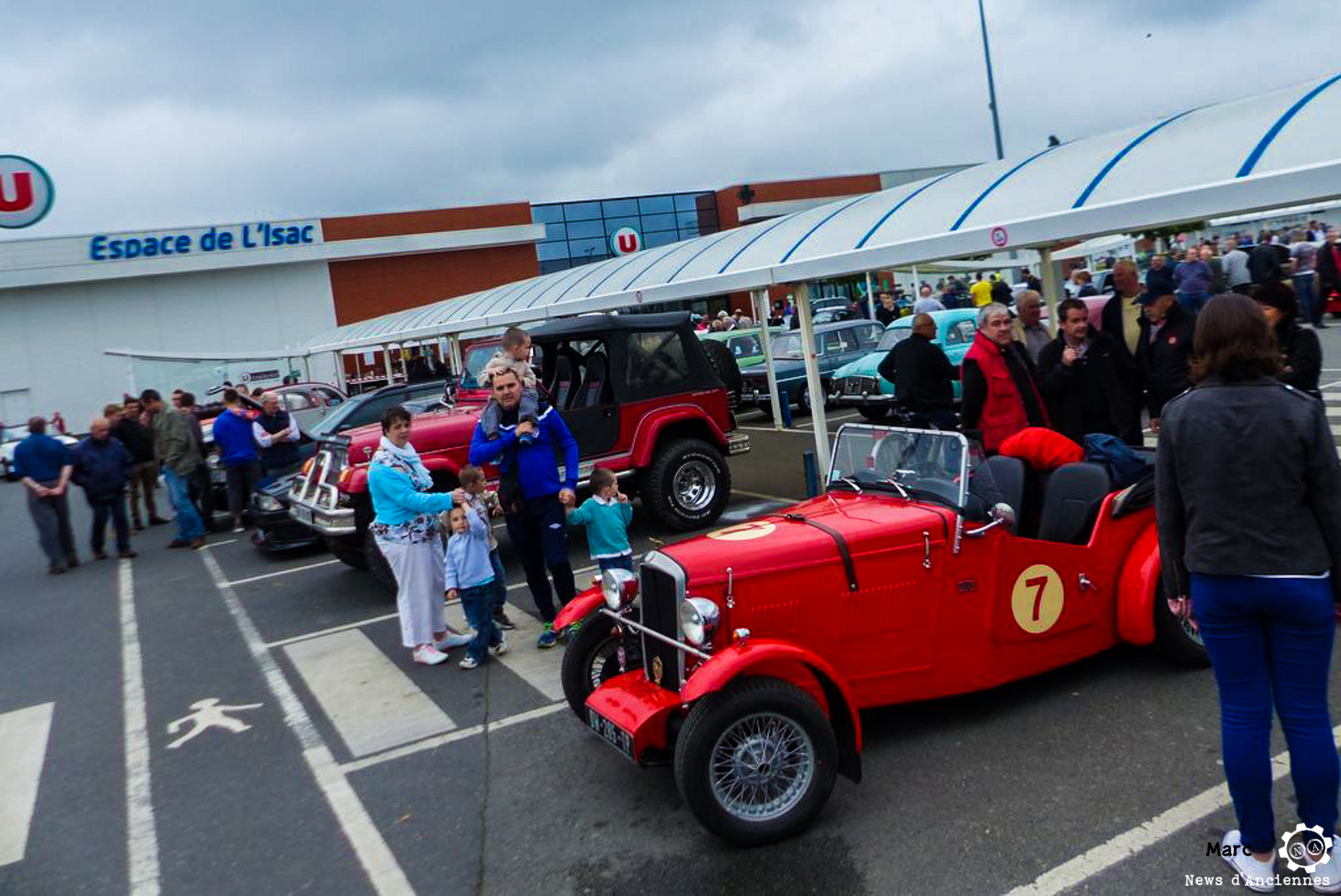 Le Maxi 5 à Blain, 200 autos entre les gouttes