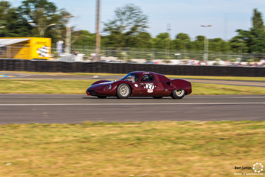 La Costin-Nathan GT, un vrai châssis bois au Mans Classic