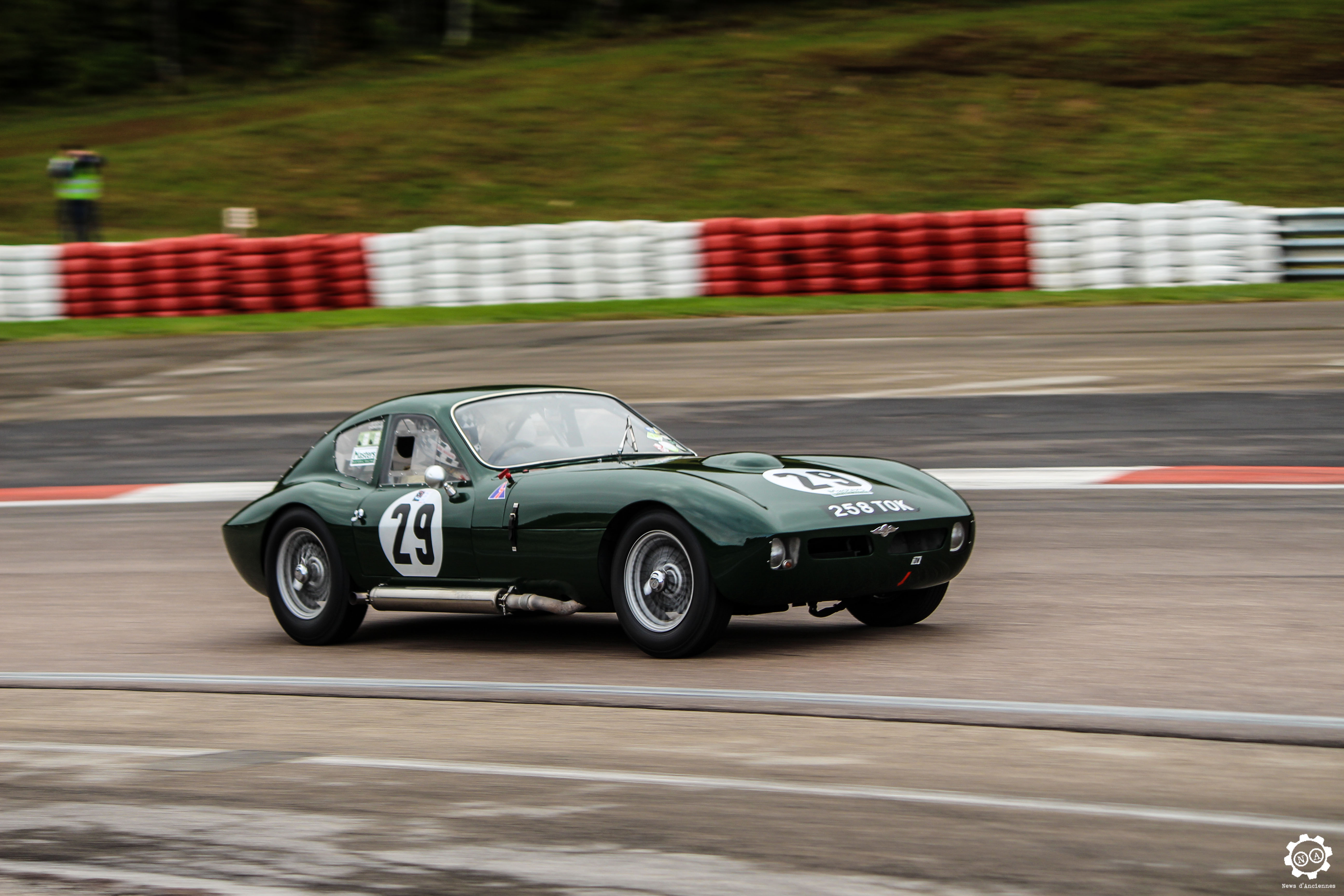 Une Morgan pas comme les autres, la Morgan SLR