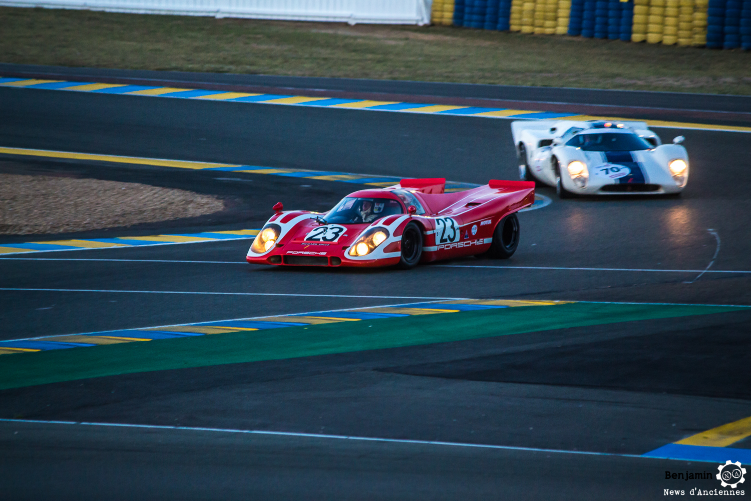 Plateau 5 du Mans Classic, les Lola T70 devant les autres gloires du Mans