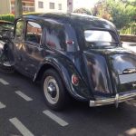 Vue dans la rue Citroën Traction 3-