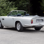 Bonhams à Goodwood Revival Aston Martin DB6 MkII 2-