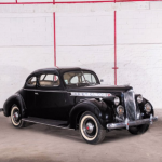 Artcurial On the Road Packard 110 Business Coupé 1- On the Road