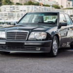 Aguttes à Lyon Mercedes 500 E-
