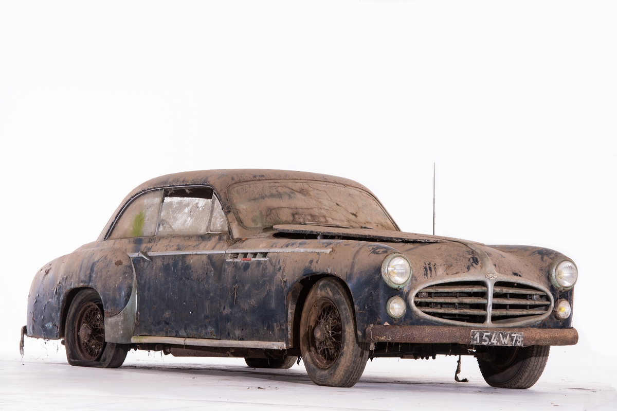 1 Delahaye 235 coach Chapron ©Artcurial_Dirk de Jager