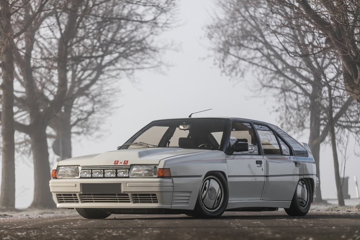 105 1986 Citroën BX 4 TC ©Artcurial_Peter Singhof
