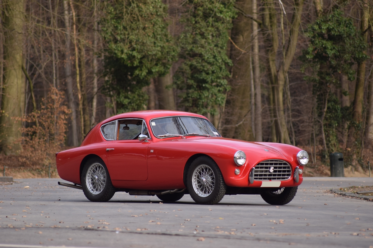 66 1962 AC Aceca Bristol ©Artcurial
