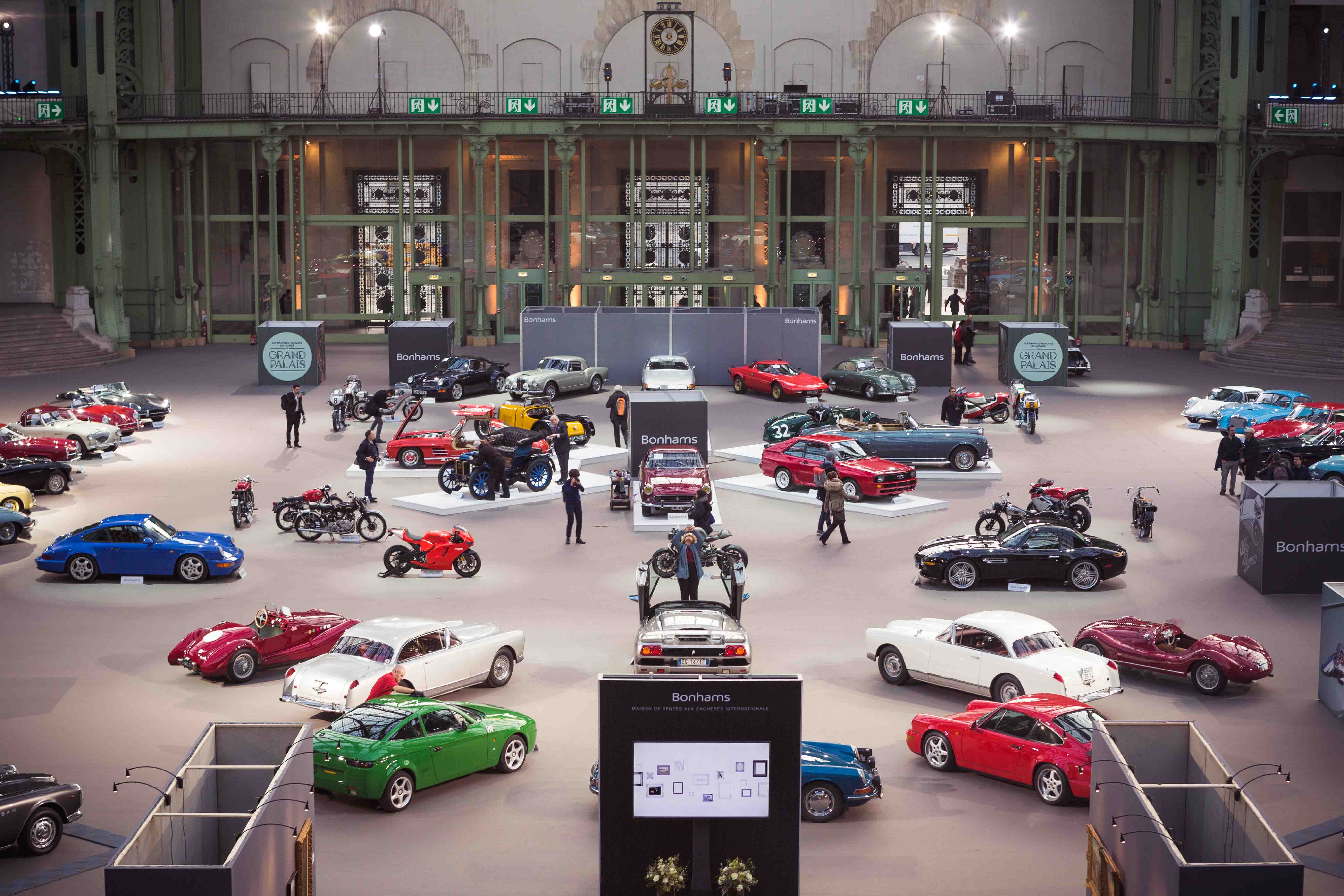 Vente en demi-teinte pour Bonhams au Grand Palais 2017