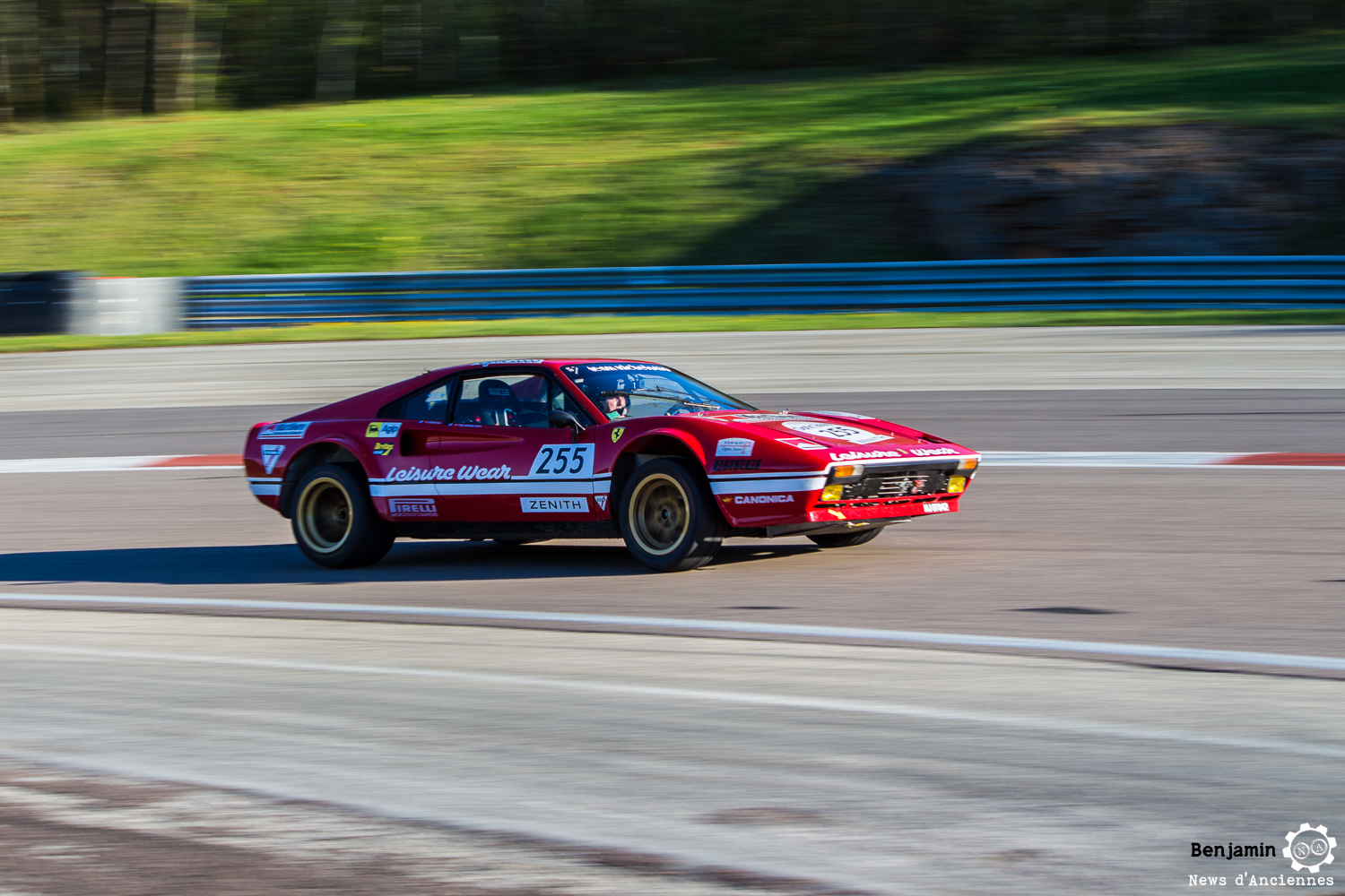 Un cheval en spéciale de rallye, la Ferrari 308 GTB Gr IV
