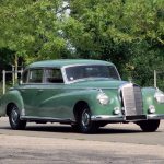 Vente Aguttes au grandes Heures Automobiles Mercedes 300 S Adenauer- Aguttes aux Grandes Heures Automobiles