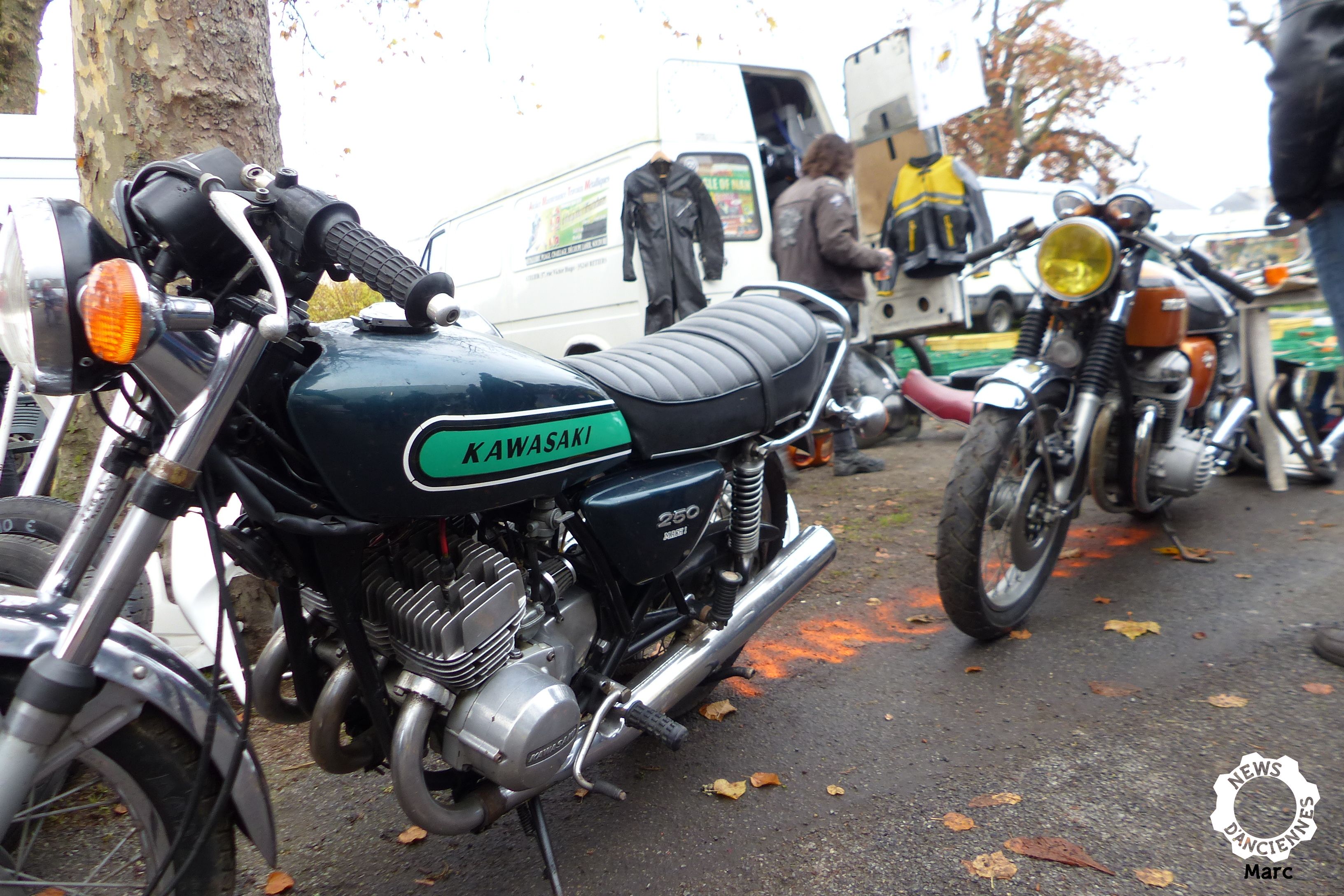 18 ème Bourse Motos-Autos- de Redon 595