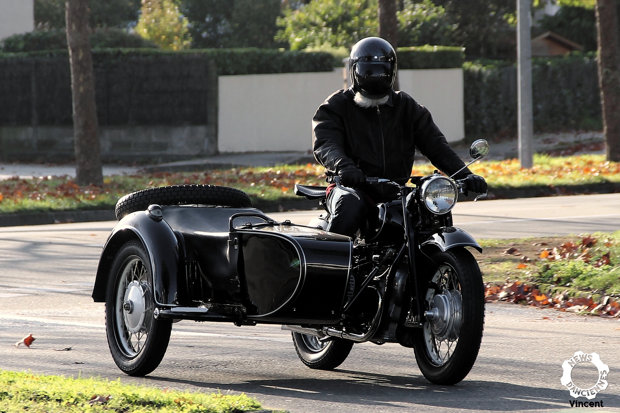 Side car R71 replica – Rendez-vous mensuel de Vannes Novembre 2017 – 1