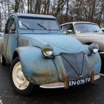 Hibernatus 2CV en tenue hivernale- Hibernatus