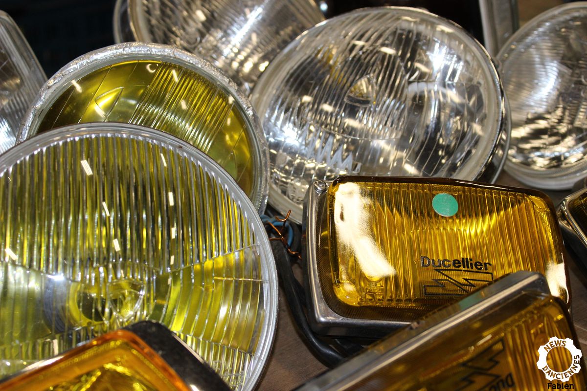 Dossier : blanc ou jaune, plein phare sur l&rsquo;éclairage de nos anciennes