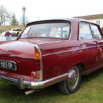 Ronde des Chateaux Peugeot 404 4 F- Route des Châteaux