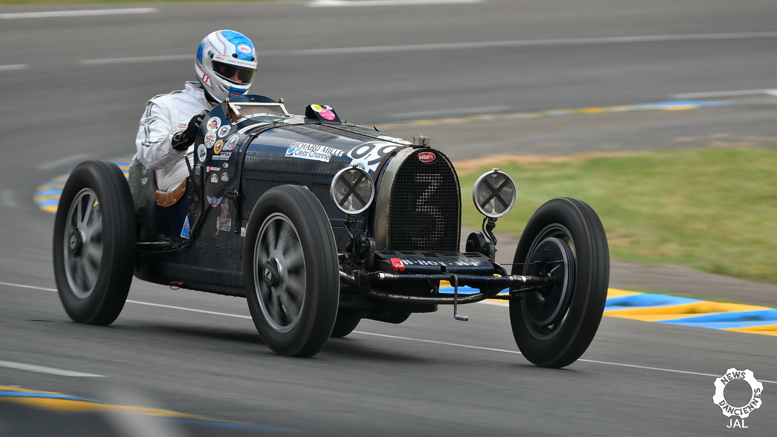 Le Mans Classic 2018 Grid 1 42-