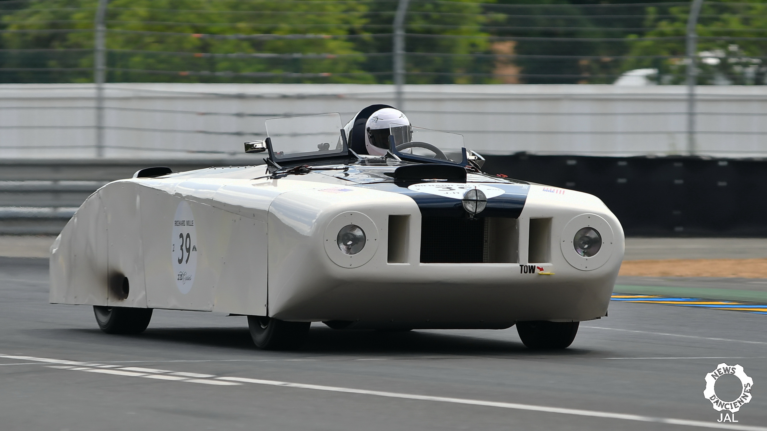 Le Mans Classic 2018 Grid 2 43-