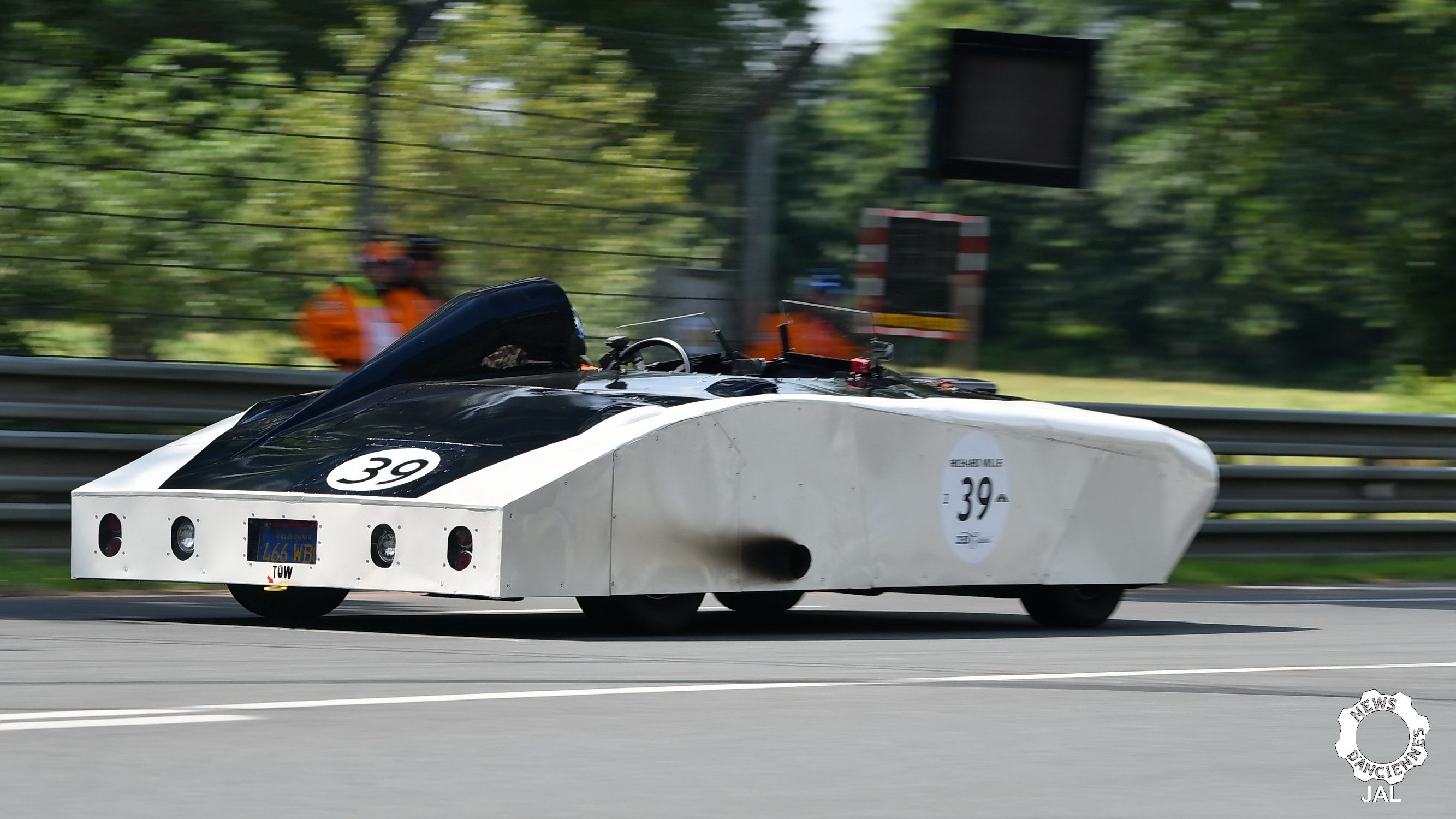 Le Mans Classic 2018 Grid 2 45-