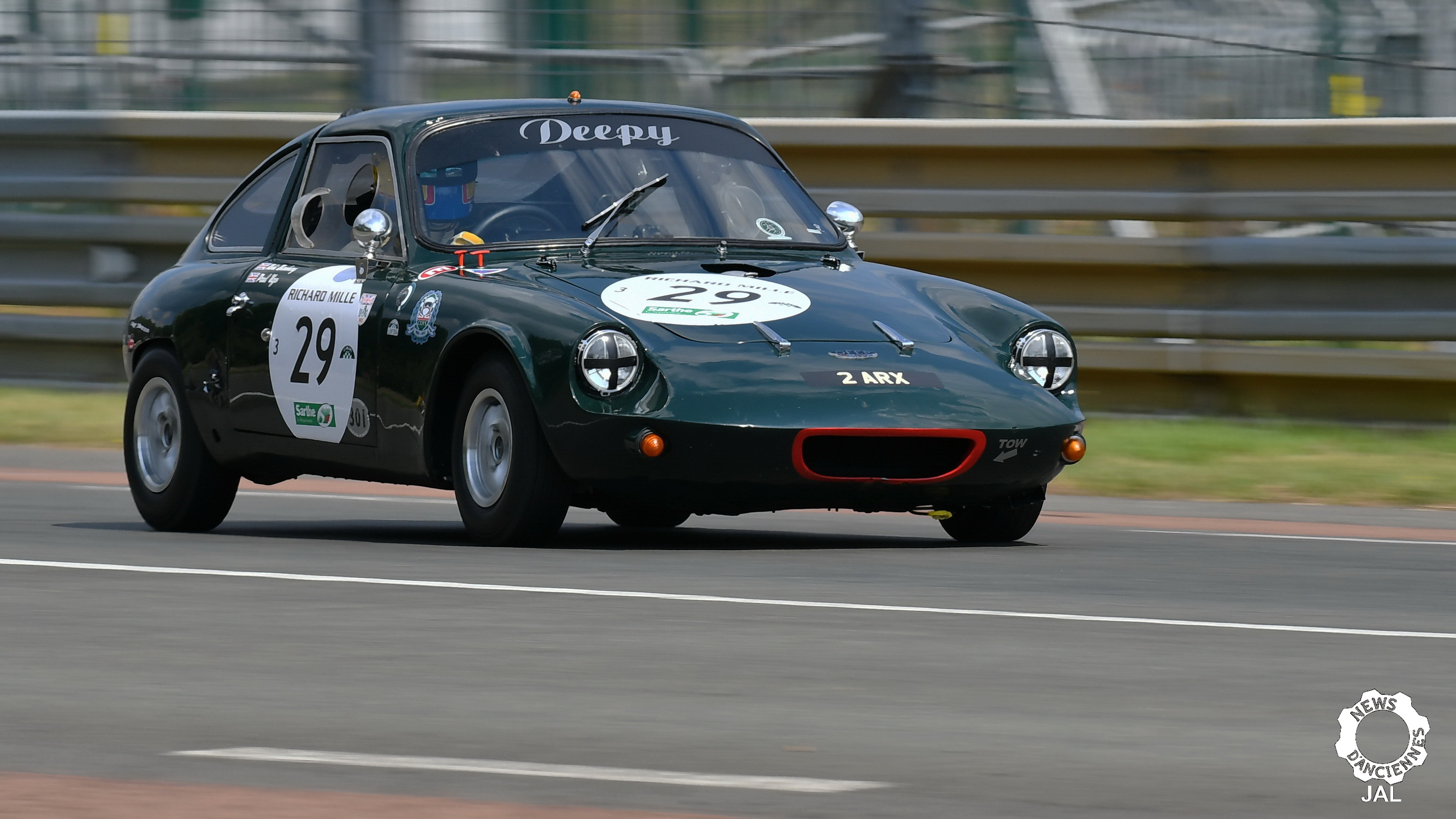 Le Mans Classic 2018 Grid 3 35-