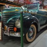 Musée St Laurent Plymouth Deluxe Sportsmen 1939 4- Musée Saint-Laurent de Trois-Pistoles