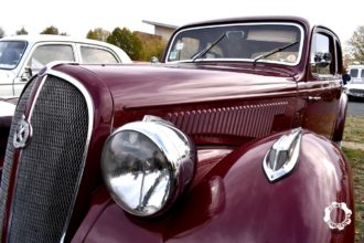 Les dérouillés fêtent les septuagénaires 2 CV et 203 Marc Newsdanciennes oct 2018 24-