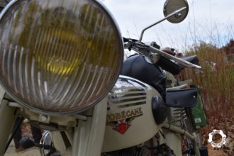 Les dérouillés fêtent les septuagénaires 2 CV et 203 Marc Newsdanciennes oct 2018 34-