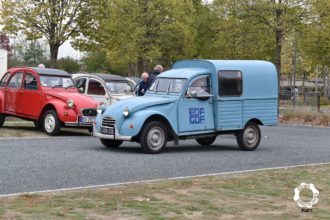 Les dérouillés fêtent les septuagénaires 2 CV et 203 Marc Newsdanciennes oct 2018 55-
