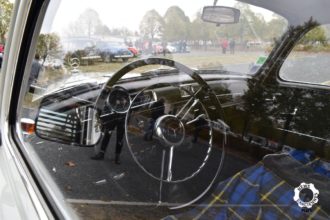 Les dérouillés fêtent les septuagénaires 2 CV et 203 Marc Newsdanciennes oct 2018 57-