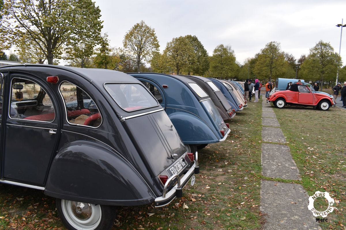 – Les dérouillés fêtent les septuagénaires – 2 CV et 203 – Marc Newsdanciennes – oct 2018 -_58