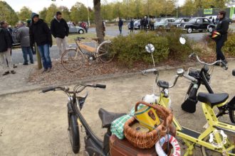 Les dérouillés fêtent les septuagénaires 2 CV et 203 Marc Newsdanciennes oct 2018 65-