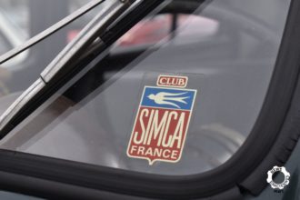 Les dérouillés fêtent les septuagénaires 2 CV et 203 Marc Newsdanciennes oct 2018 74-