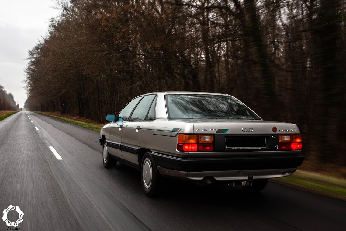 À bord d&rsquo;une Audi 100, discrétion remarquable et mazout collectionnable