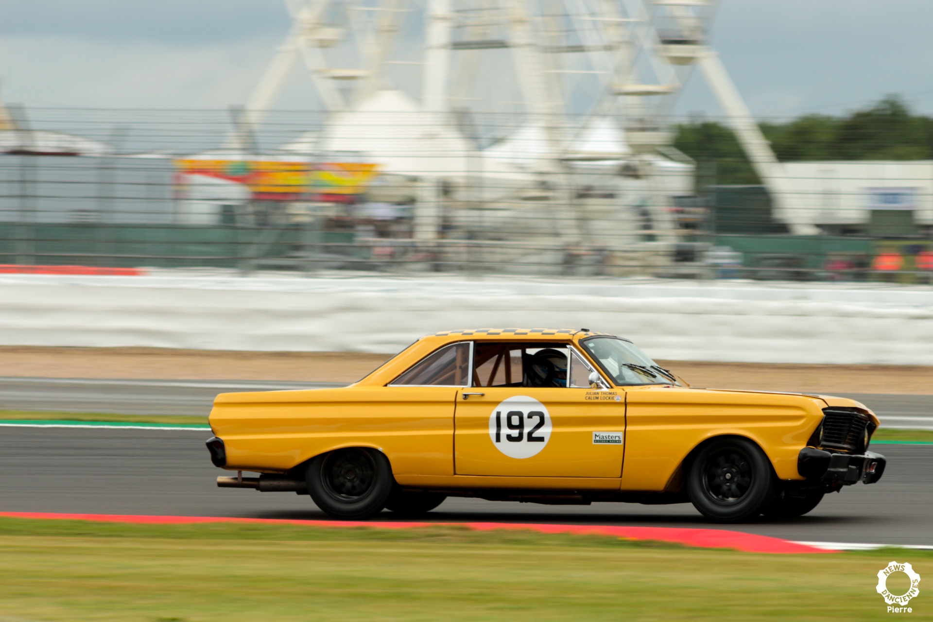Ford Falcon 1- Mustang berline