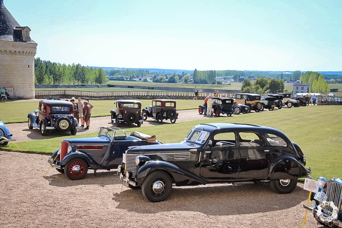 Ça roule à Mazé, rallyes et expos sous le signe des marques oubliées