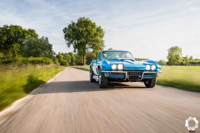 Corvette C2 3276 1 1-