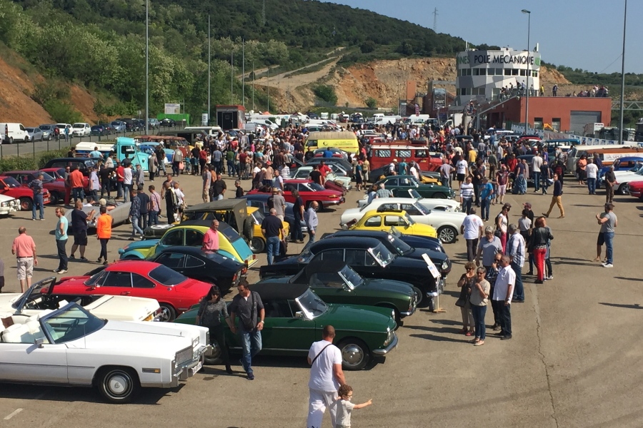Cévennes & Cars : Quand le collectif valorise les voitures anciennes
