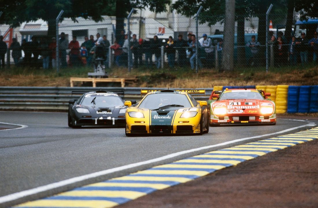 Une McLaren F1 à moteur… Mercedes-Benz ?!