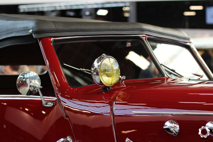 Renault Primaquatre Cabriolet SAPRAR 1939 Rétromobile 2020 5-