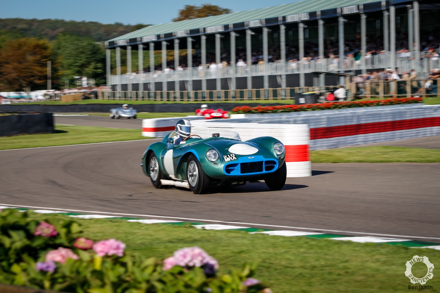 L&rsquo;Aston Martin DB3S, deuxième pas vers la victoire