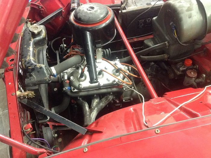 Moteur 3 cylindres Saab 96 Andrew Bone 1- Saab 96