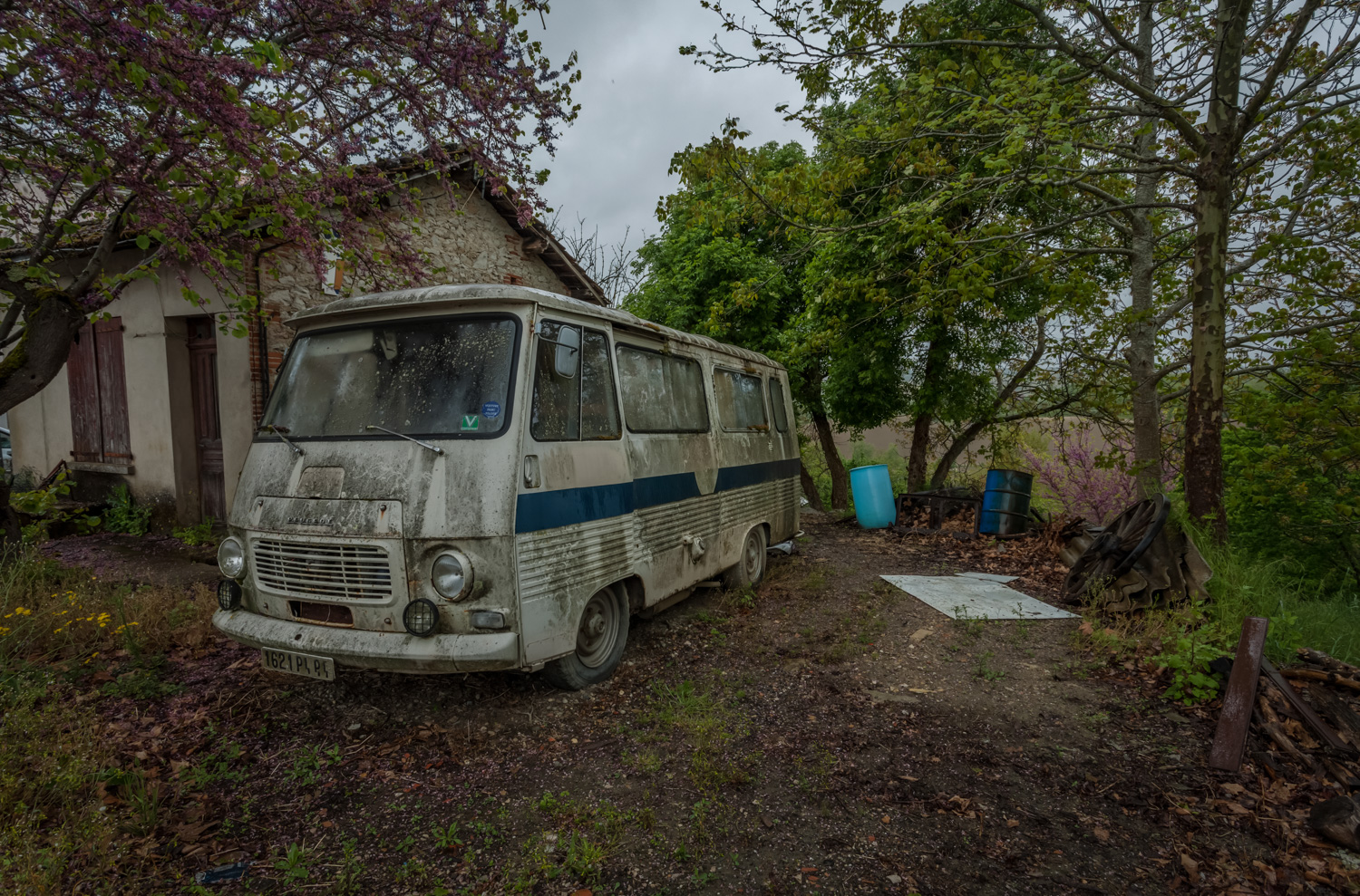 Nos Anciennes Abandonnées : le J7 loin de la course