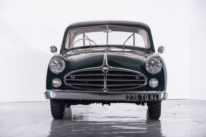 Delahaye 235 Coach Chapron de 1952 Bonhams Les Grandes Marques au Grand Palais 1 1- delahaye 235